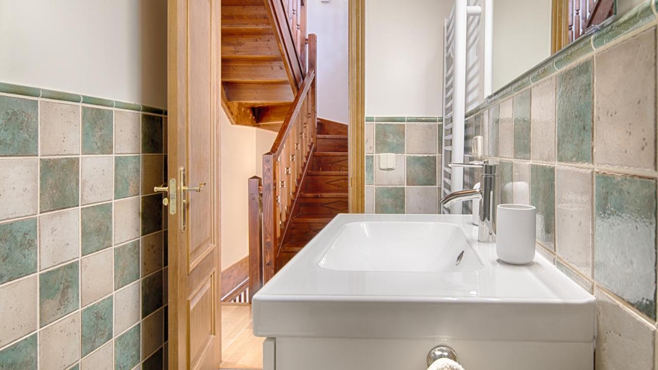 Saplan Real Estate Arres De Sus Villa Arro  Bagian luar foto